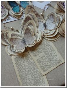 papillons papier vintage